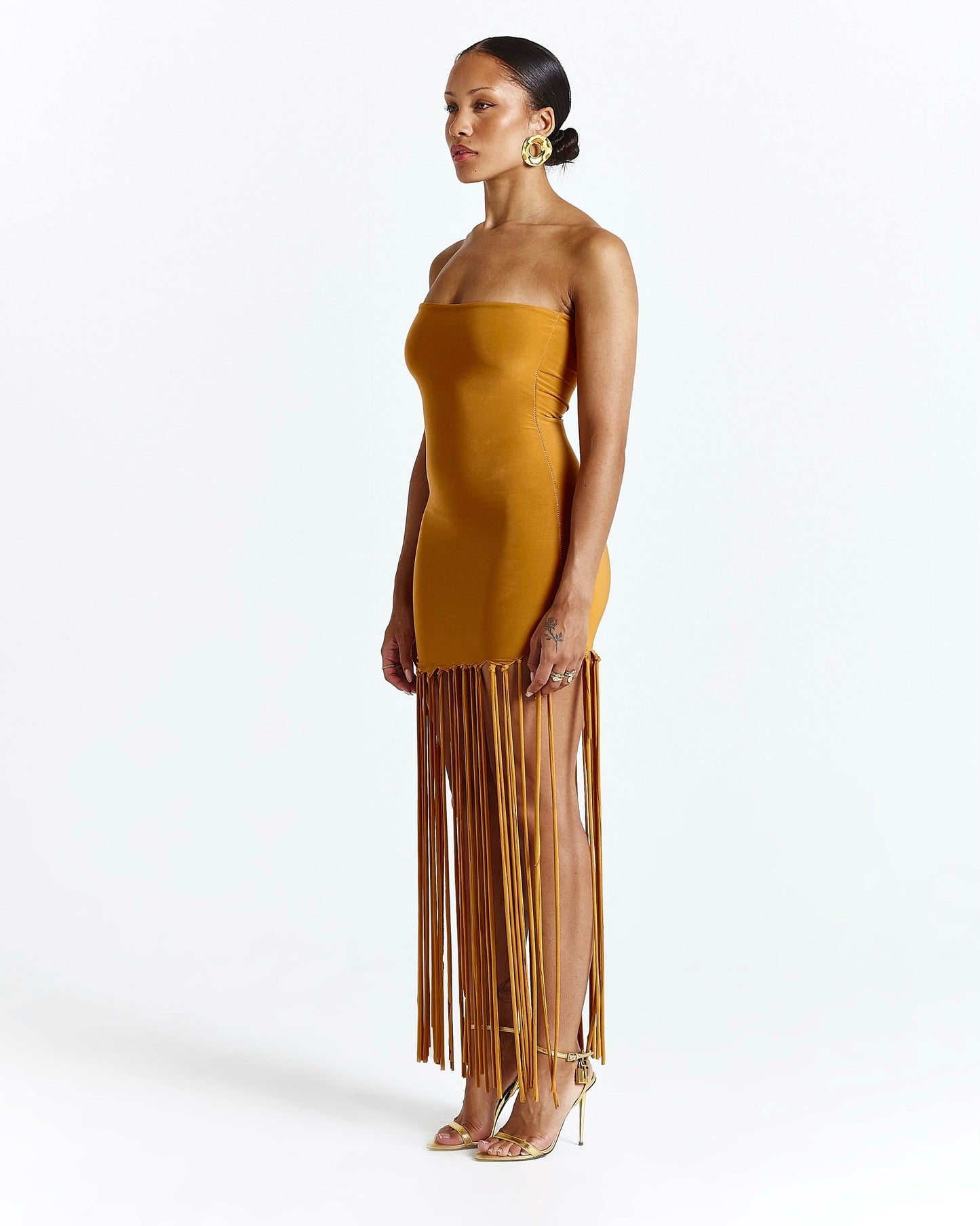 Isla - Saffron